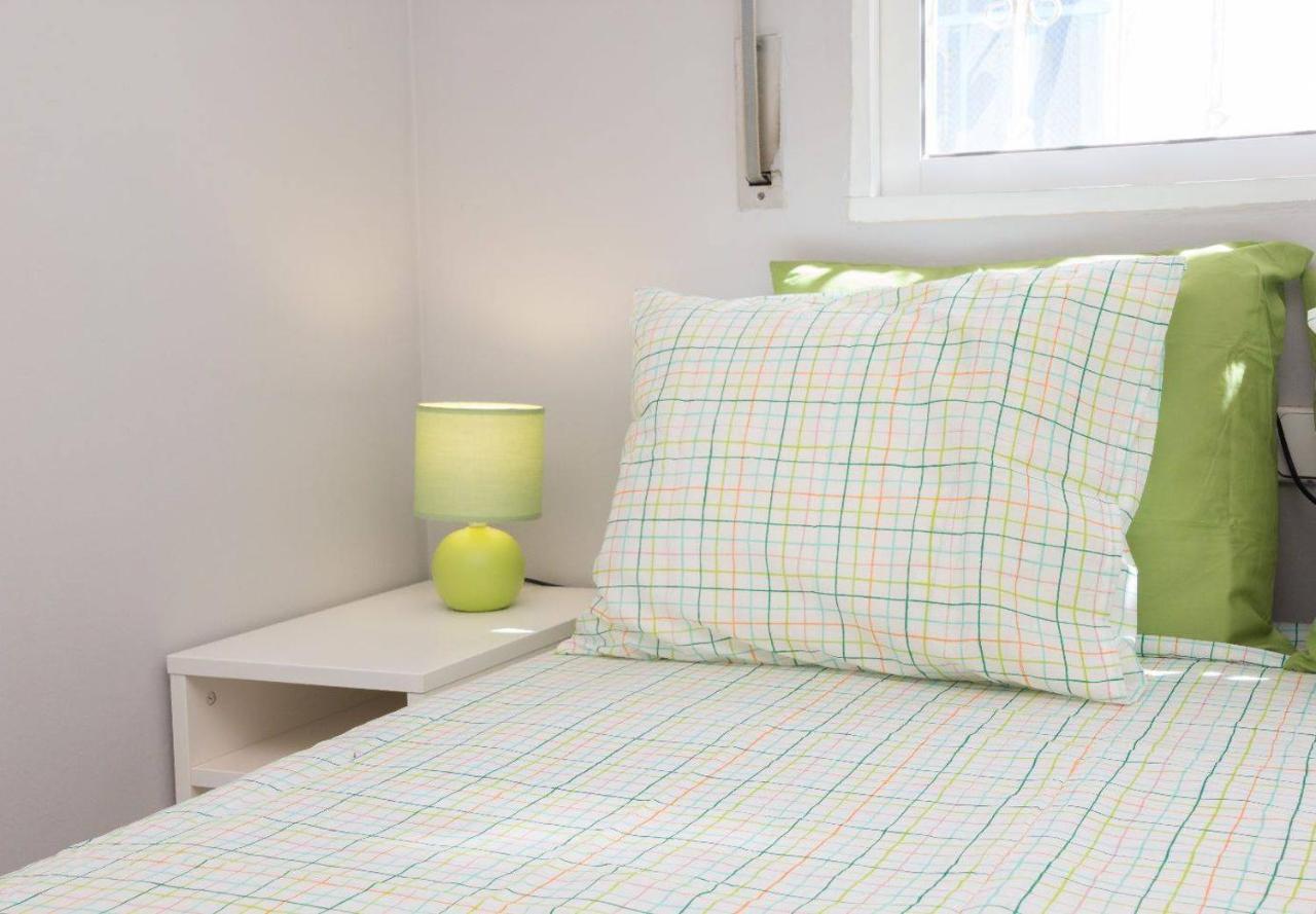 Malagaonbeach 1 - Two Bedrooms - Up To 3 People - 10 Meters Beach Málaga Exterior foto