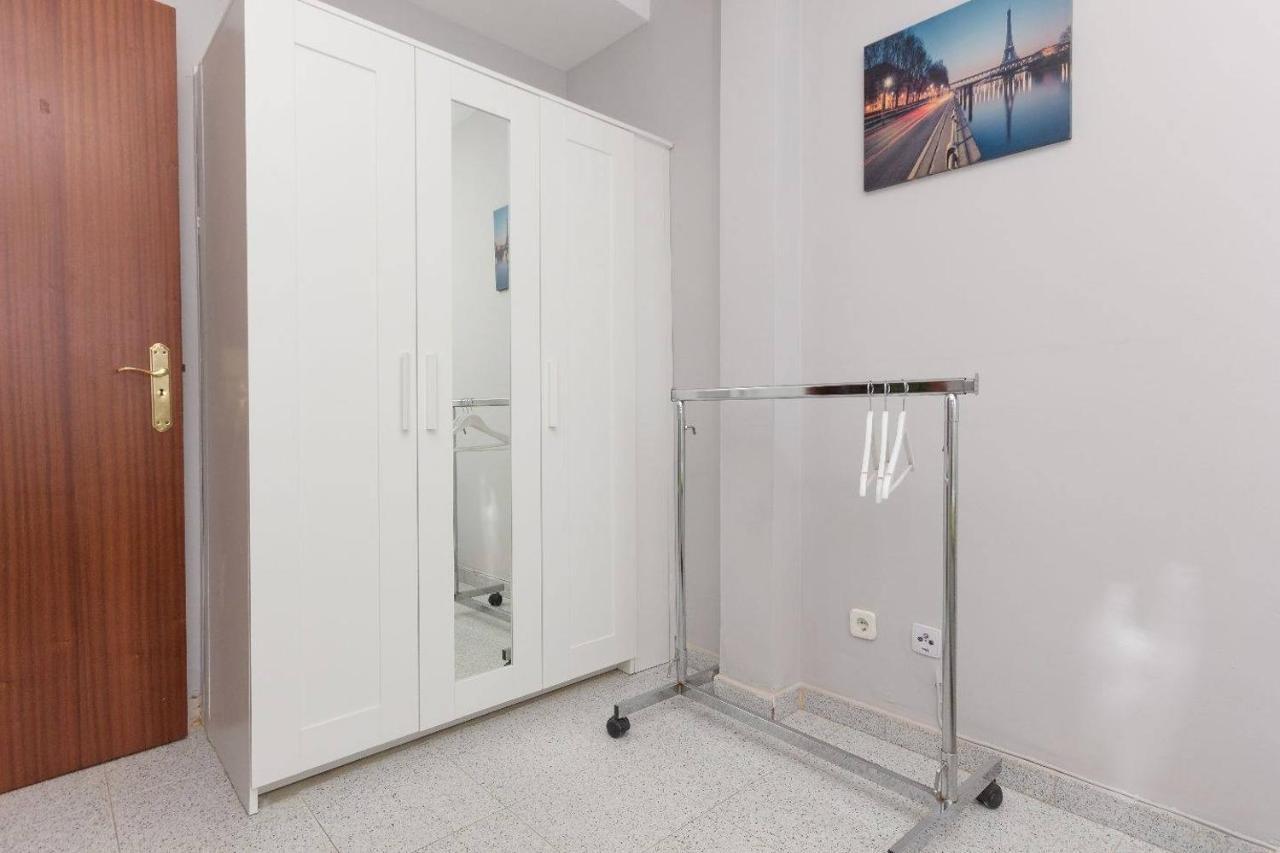 Malagaonbeach 1 - Two Bedrooms - Up To 3 People - 10 Meters Beach Málaga Exterior foto