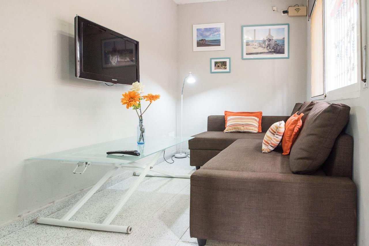 Malagaonbeach 1 - Two Bedrooms - Up To 3 People - 10 Meters Beach Málaga Exterior foto