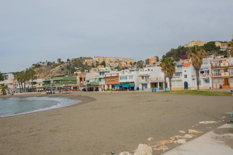 Malagaonbeach 1 - Two Bedrooms - Up To 3 People - 10 Meters Beach Málaga Quarto foto